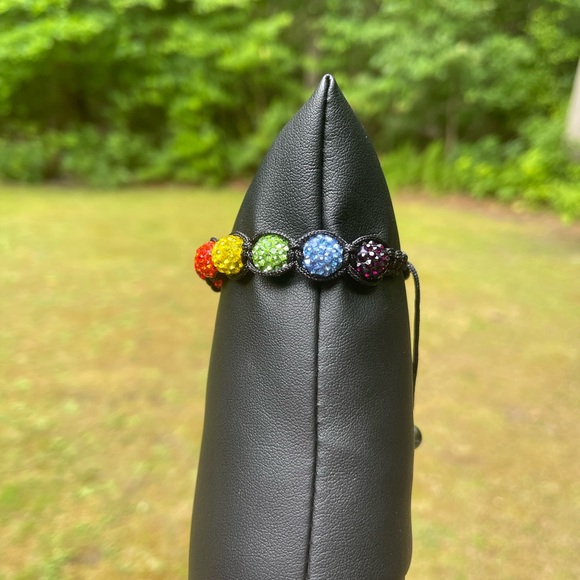 Rainbow Shamballa Macrame Bracelet - Picture 5 of 11